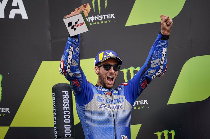 Alex Rins mendapat podium tiga pada MotoGP Catalunya 2020
