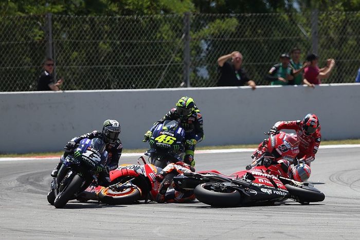 Insiden empat pembalap di MotoGP Catalunya 2019