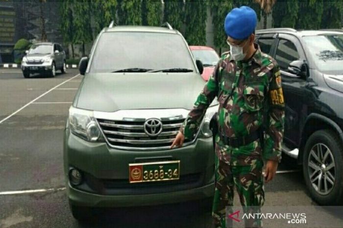 Pusat Polisi Militer TNI Angkatan Darat (Puspomad) akan memanggil Kolonel CPM (Purnawirawan) Bagus Heru Sucahyo terkait viralnya warga sipil menggunakan mobil dinas TNI jenis Toyota Fortuner dengan nomor registrasi 3688-34.