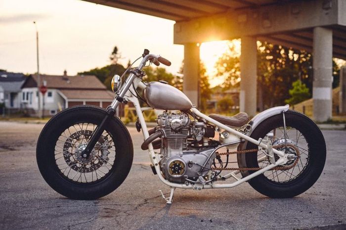 Yamaha XS650 bobber yang menawan