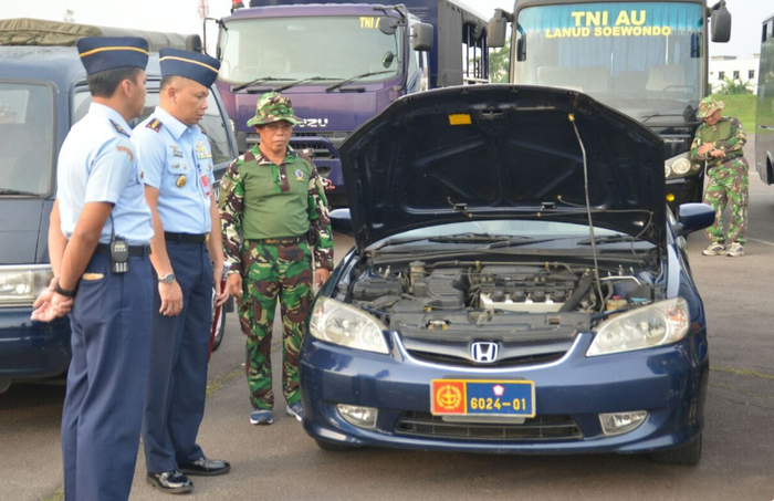 Kendaraan dinas TNI-AU