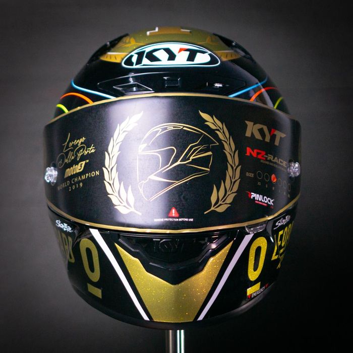 KYT NZ-Race limited edition sudah dilengkapi dengan dark visor
