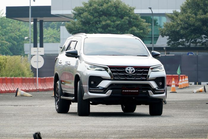Toyota New Fortuner yang baru saja diluncurkan untuk pasar Indonesia, secara digital pada kamis (15/10/2020).