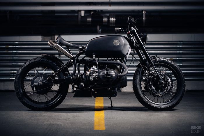 Mesin BMW R100 ini mendapat rebuilt dan exhaust system baru