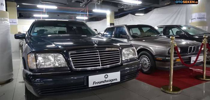 Mobil Eropa di showroom Freundwagen