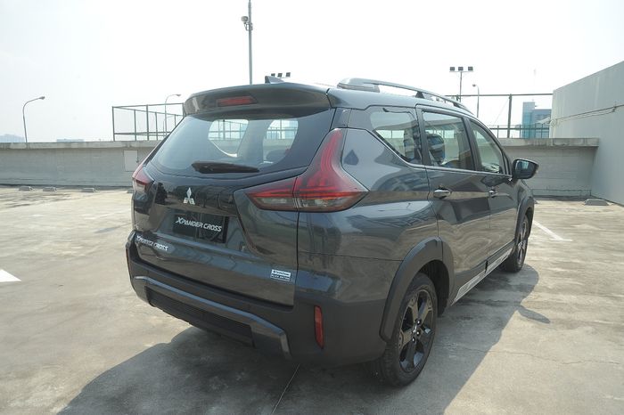 Mitsubishi Xpander Cross Rockford Fosgate Black Edition