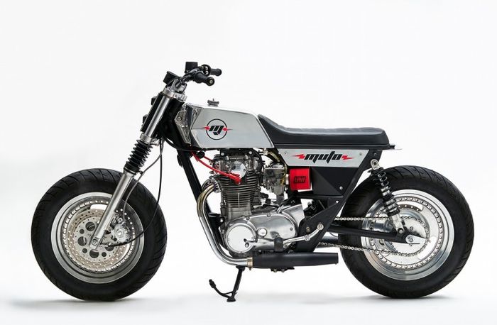 Yamaha XS650 tracker yang unik