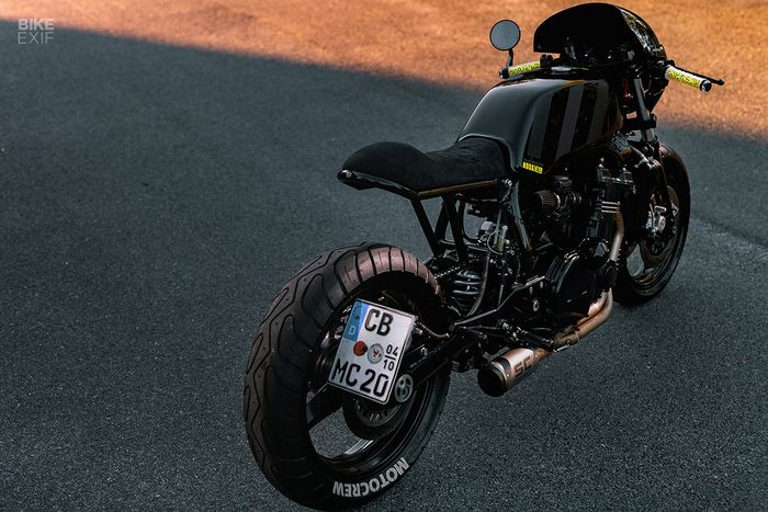 Cafe racer tampan dari Kawasaki GPZ900R