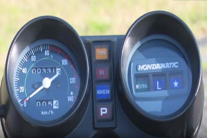 panel instrumen Honda CB400A Hondamatic