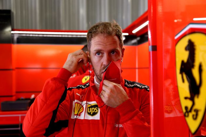 Sebastian Vettel mantapkan pilihan ban untuk F1 Portugal. 