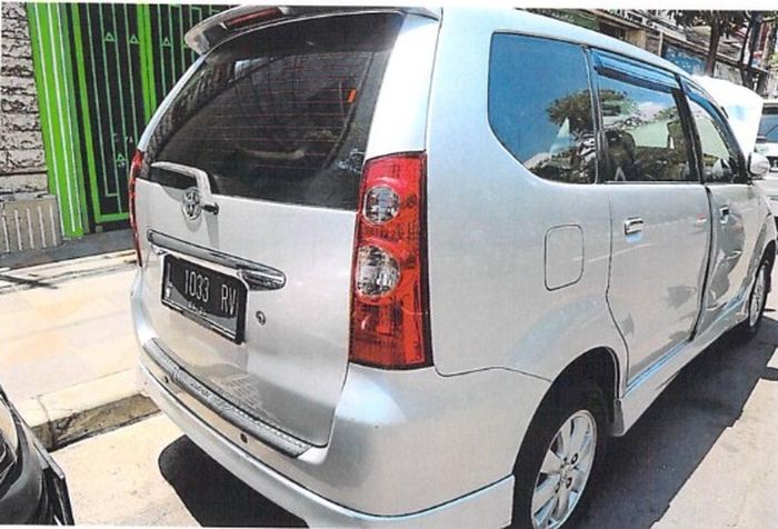 Toyota Avanza bekas yang dilelang KPKNL Surabaya.