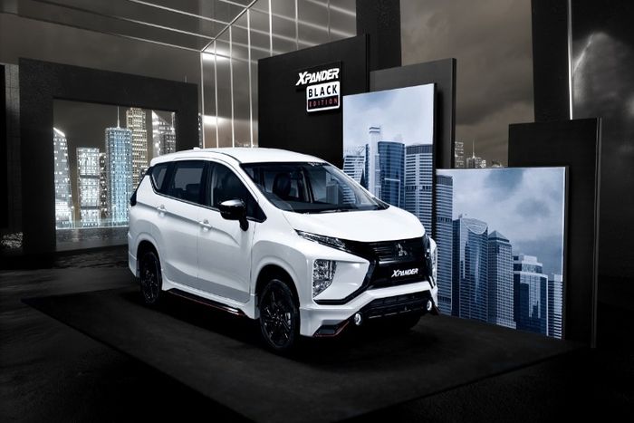 Mitsubishi Xpander Black Edition