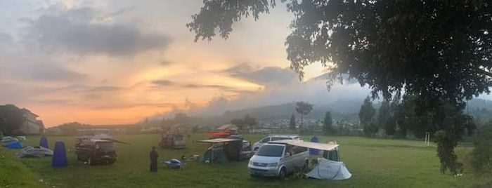 Camper Van Indonesia (CVI) camping di Kledung, Temanggung, Jawa Tengah.