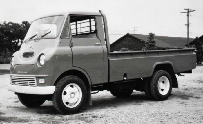 Daihatsu Vesta, kendaraan kompak rioda 4 pertama Daihatsu