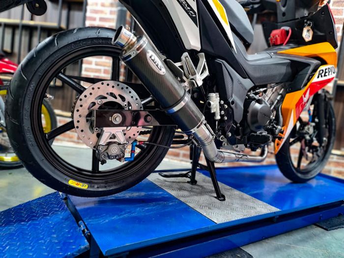 Tampilan kaki belakang Honda Supra GTR 150 ini