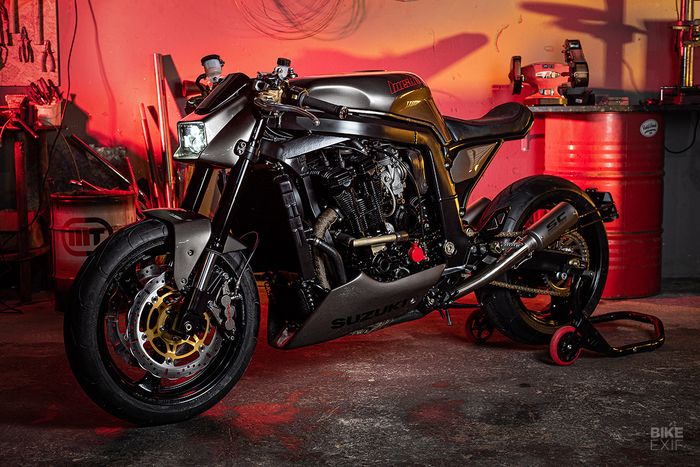 Tampilannya mirip Suzuki Katana lawas