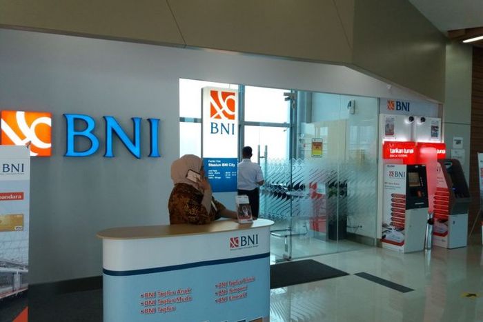 Ilustrasi Bank BNI. Bikers buruan daftar lowongan kerja BUMN di Bank BNI November 2020, dibuka buat lulusan SMA/SMK sampai S1.