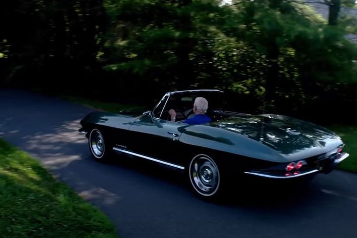Chevrolet Corvette Sting Ray 1967 milik Joe Biden, Presiden terpilih Amerika Serikat.
