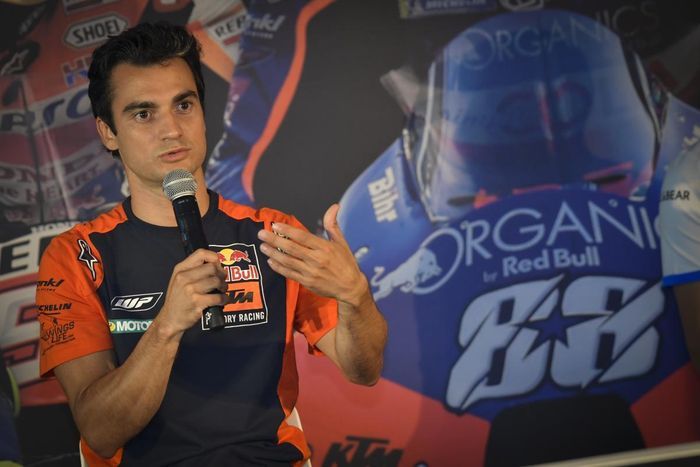 Dani Pedrosa dianggap menjadi kunci meningkatnya performa tim pabrikan KTM di ajang MotoGP 2020. 