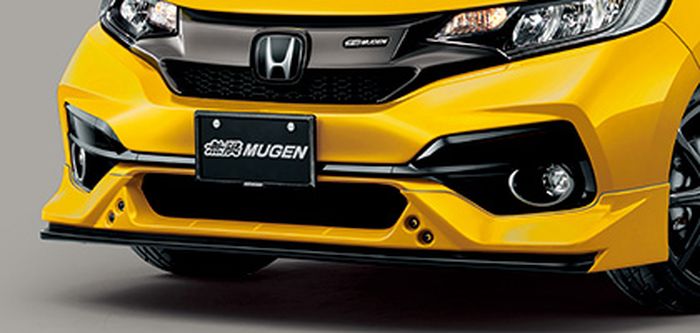 Tampilan bumper depan Honda Jazz GK5 RS