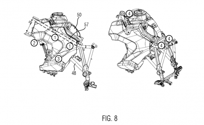 Tampilan dari tangki bahan bakar KTM 1290 Super Adventure 2021