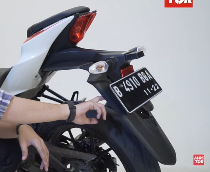 Fender hugger terpasang di Suzuki GSX-R150, lebih terlindungi dari cipratan