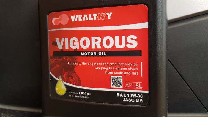 Wealthy Vigorous 10W-40 untuk mesin motor matic transmisi CVT