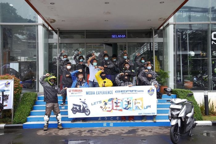 PT YIMM mengajak para awak media dan bloger untuk langsung mencicipi Yamaha Gear 125