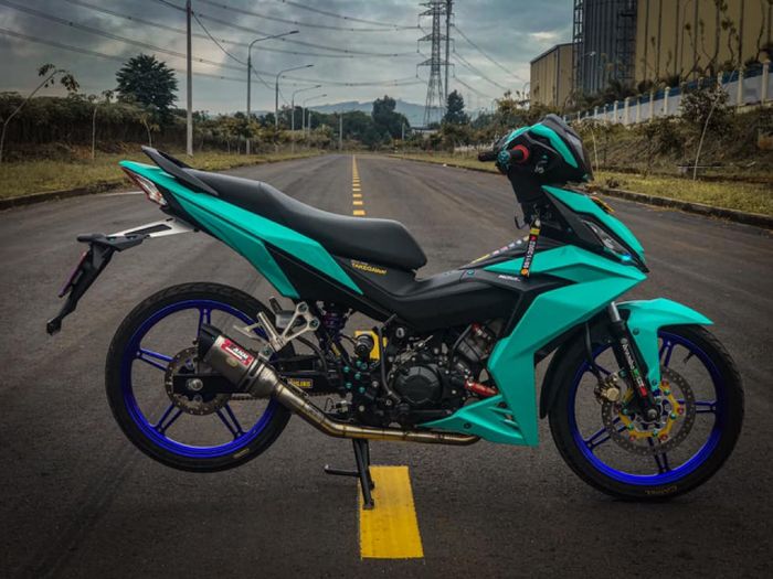 Honda Supra GTR 150 yang menawan