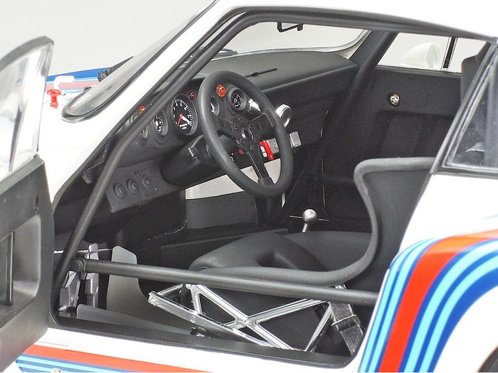 interior miniatur Porsche 935 Martini.