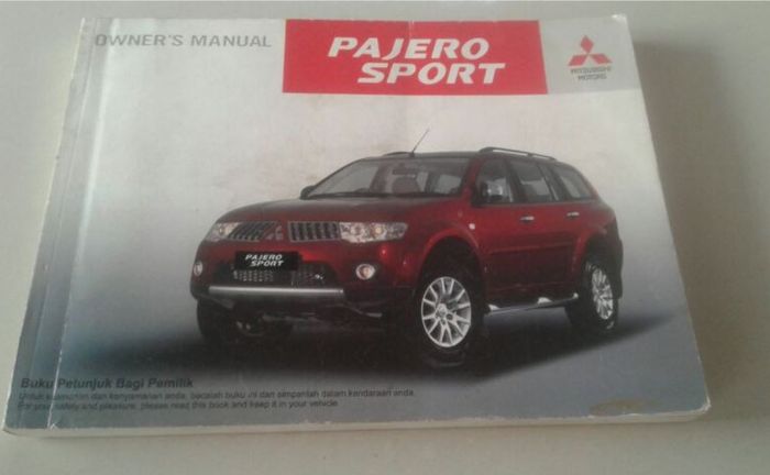 Buku pedoman pemilik Mitsubishi Pajero Sport yang ditawarkan lapak Divaautobooks.