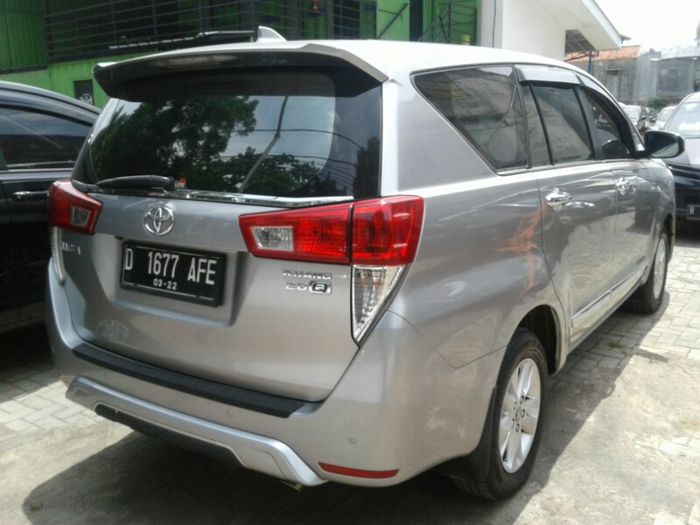 Toyota Kijang Innova Reborn 2.0 Q 2017 grade A dilelang Ibid