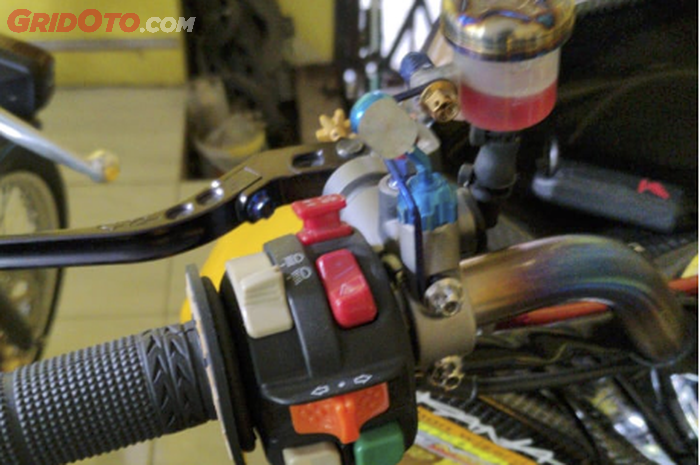 Saklar Honeywell asal Thailand yang dipasang ke Honda PCX 150 milik Wheed Speedsshop