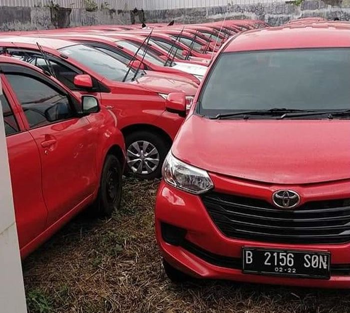 Toyota Avanza Tipe E 2017 Eks mobil operasional Telkomsel