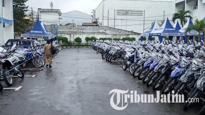 Yamaha WR 155R yang terparkir di Kantor Bupati Malang, Minggu (27/12).