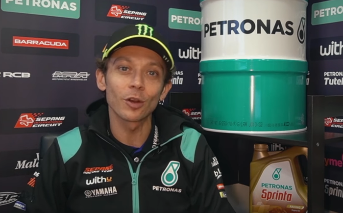 Valentino Rossi ungkap dirinya berseragam Petronas Yamaha SRT