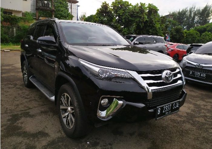 Toyota Fortuner 2.7 SRZ 2019 dilelang