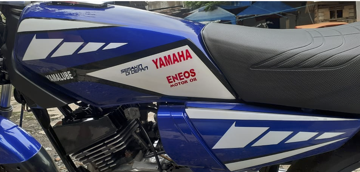 Body direpaint biru Yamaha dan airbrush  livery MotoGP 