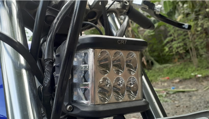 Headlamp standart digantikan headlamp custom LED lansiran CR7