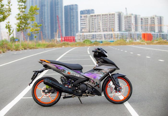 Modifikasi minimalis Yamaha MX King 150