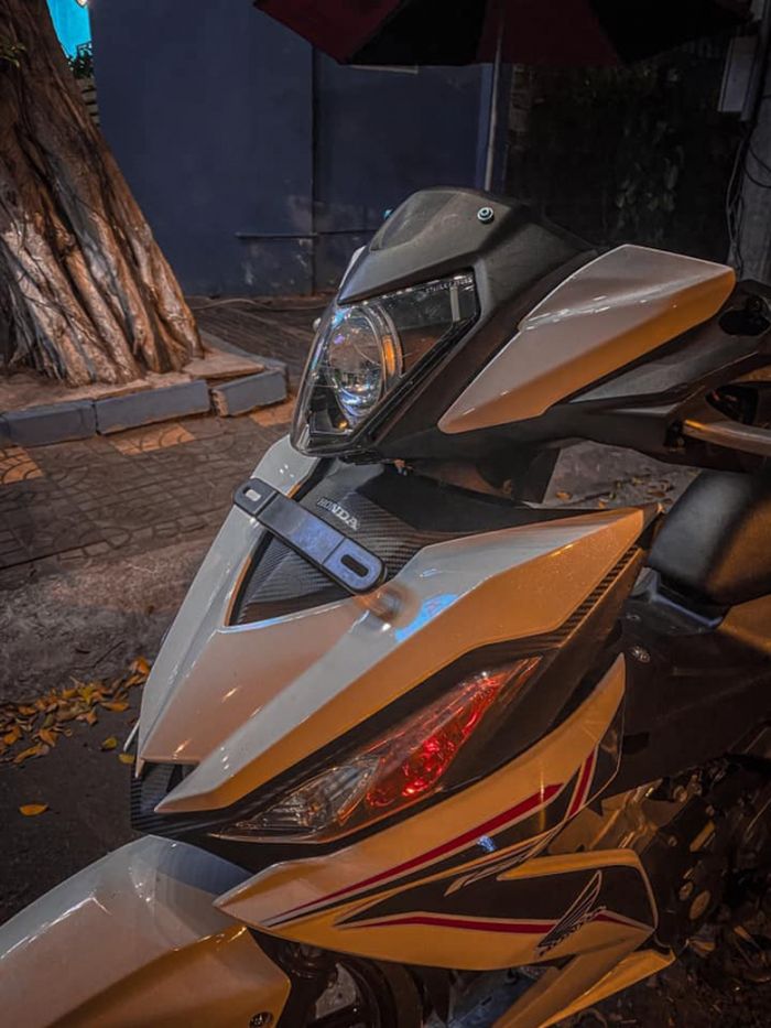 Headlamp diganti model LED proyektor