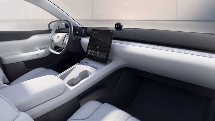 Interior NIO ET7 terlihat simple