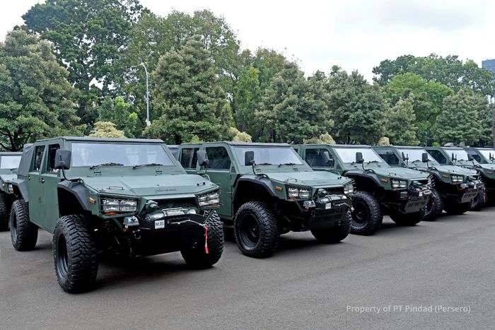 Spesifikasi kendaraan taktis Maung buatan Pindad yang dipesan Menhan Prabowo Subianto