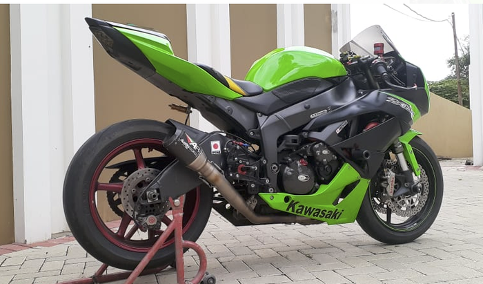 Kawasaki Ninja ZX-6R pakai pelek Yamaha R6
