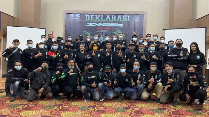 Member dan keluarga besar ZRI (ZX-25R Indonesia)