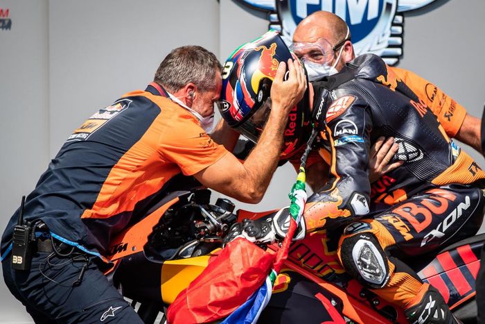 Brad Binder saat memenangkan MotoGP Ceko 2020
