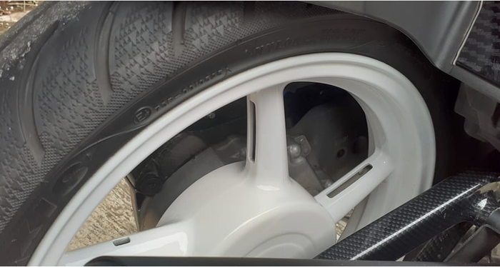 Pelek belakang Honda Vario 150