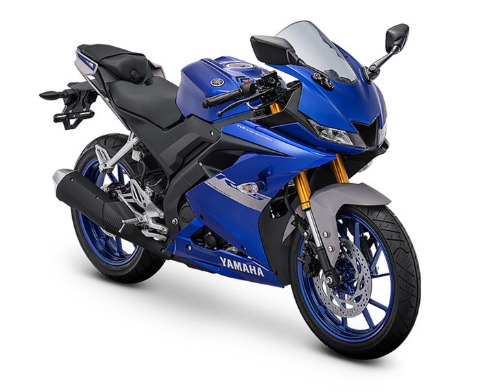 Metallic Blue jadi warna khas Yamaha membalut bodi dan pelek Yamaha R15