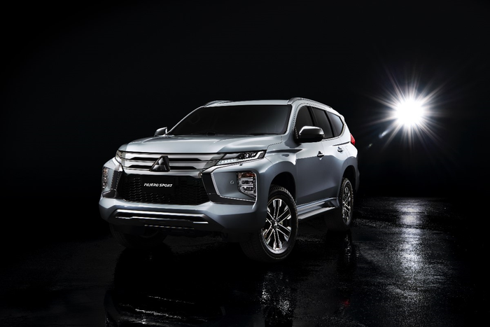 Tampang Mitsubishi New Pajero facelift di Thailand