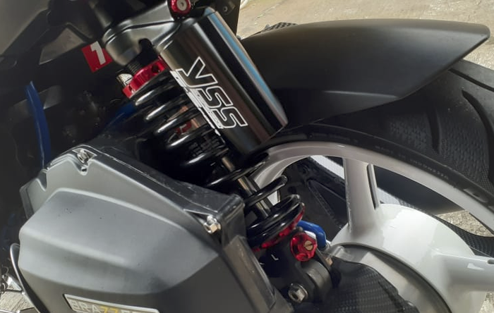 Sokbreker YSS G-Sport bikin Honda Vario 150 ini makin kece